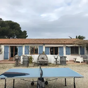 Gite Armieux Ferienhaus